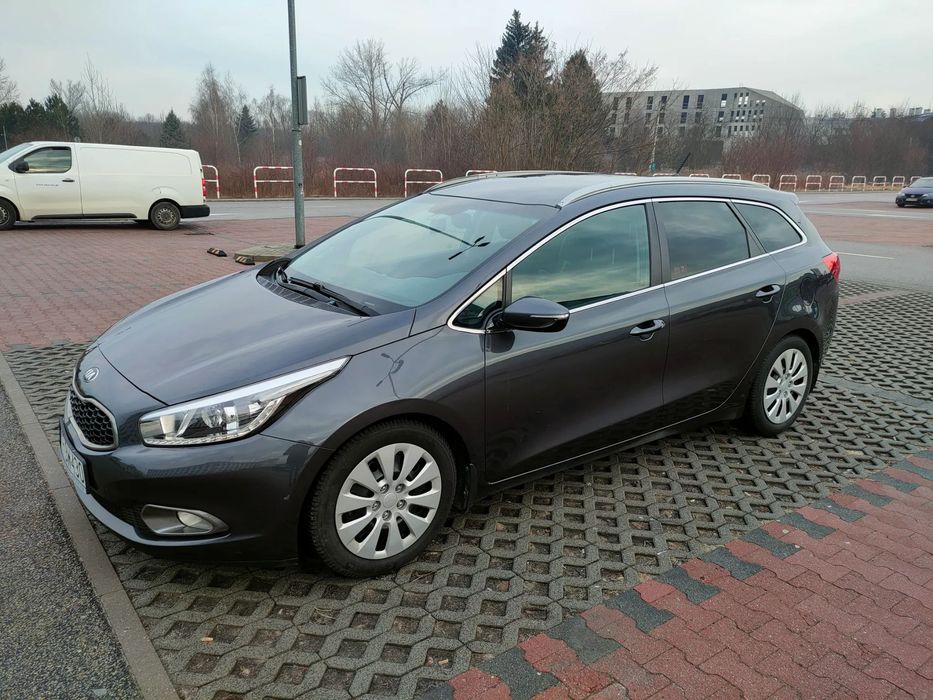 Kia Ceed Kia Cee'd II Kombi 1.6 GDi (135 KM) | Wersja M | Uszkodzony silnik