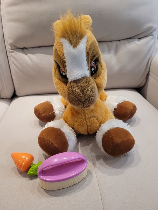 Interaktywny konik Toffee Epee