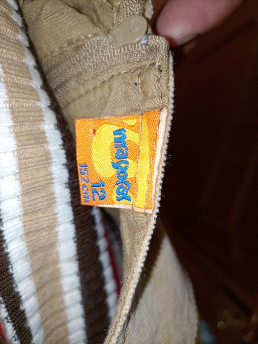 Saia de peito com camisola