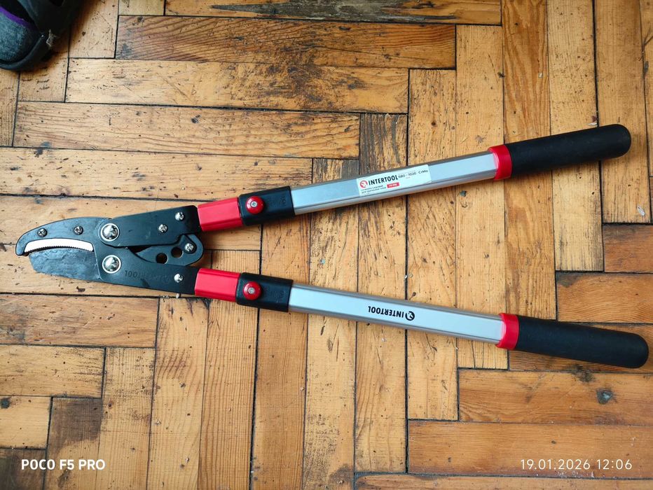 Сучкоріз з ковадлом Intertool-FT1116, розсувний 680-1020mm, лезо CrMo