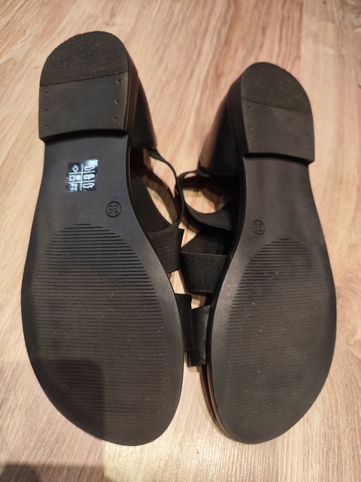 Sandały damskie  Lasocki