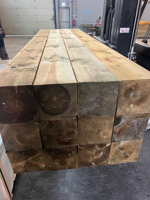 Viga maciça de Madeira - PINHO TRATADO