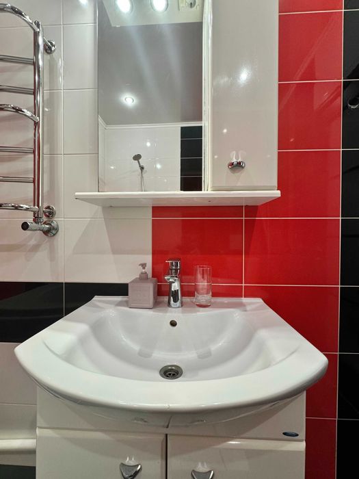 ApartPoltava Неповторні апарт. з КУТОВОЮ ванною поряд стадіону ВОРСКЛА