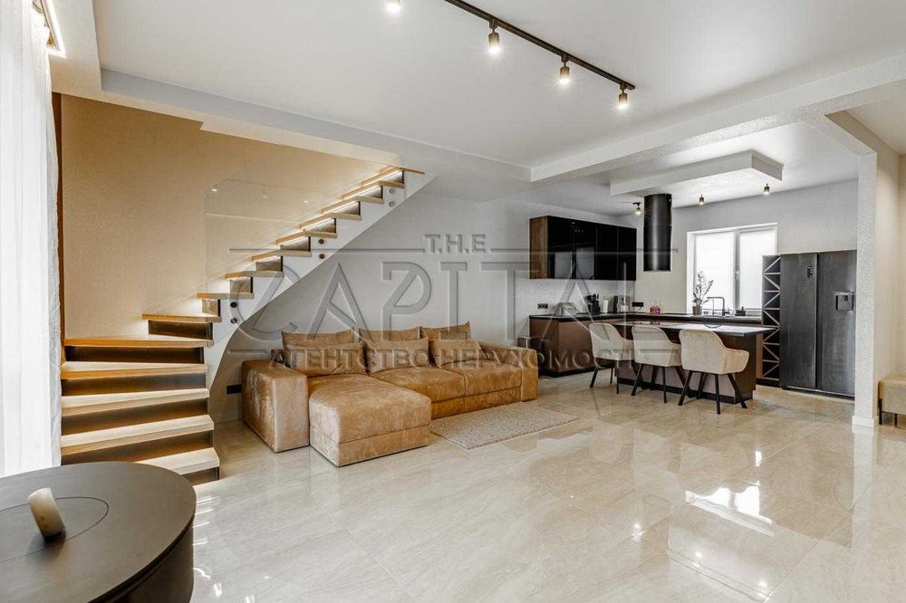 Здається в оренду сучасний будинок з терасою на Осокорках 140м2 4сотки