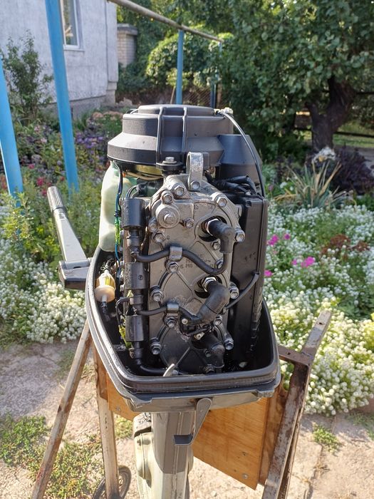 Лодочний мотор Suzuki DT25-30c, двигун до човна сузукі 25-30