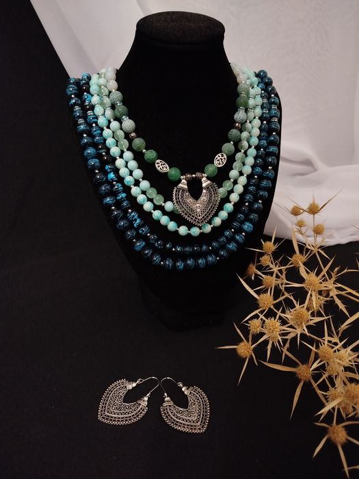 Кольє українське сине намисто Водограй коралі до вишиванки бусы