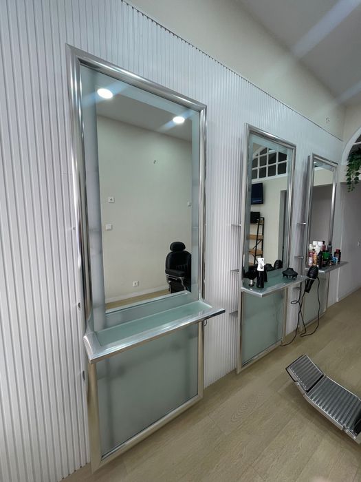 3 espelhos do mesmo modelo 190€ cada espelho