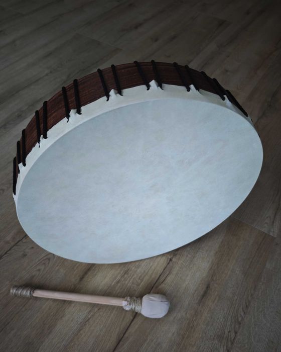 Bęben szamański 47cm + pałka ,ciemna obręcz (wysyłka gratis)