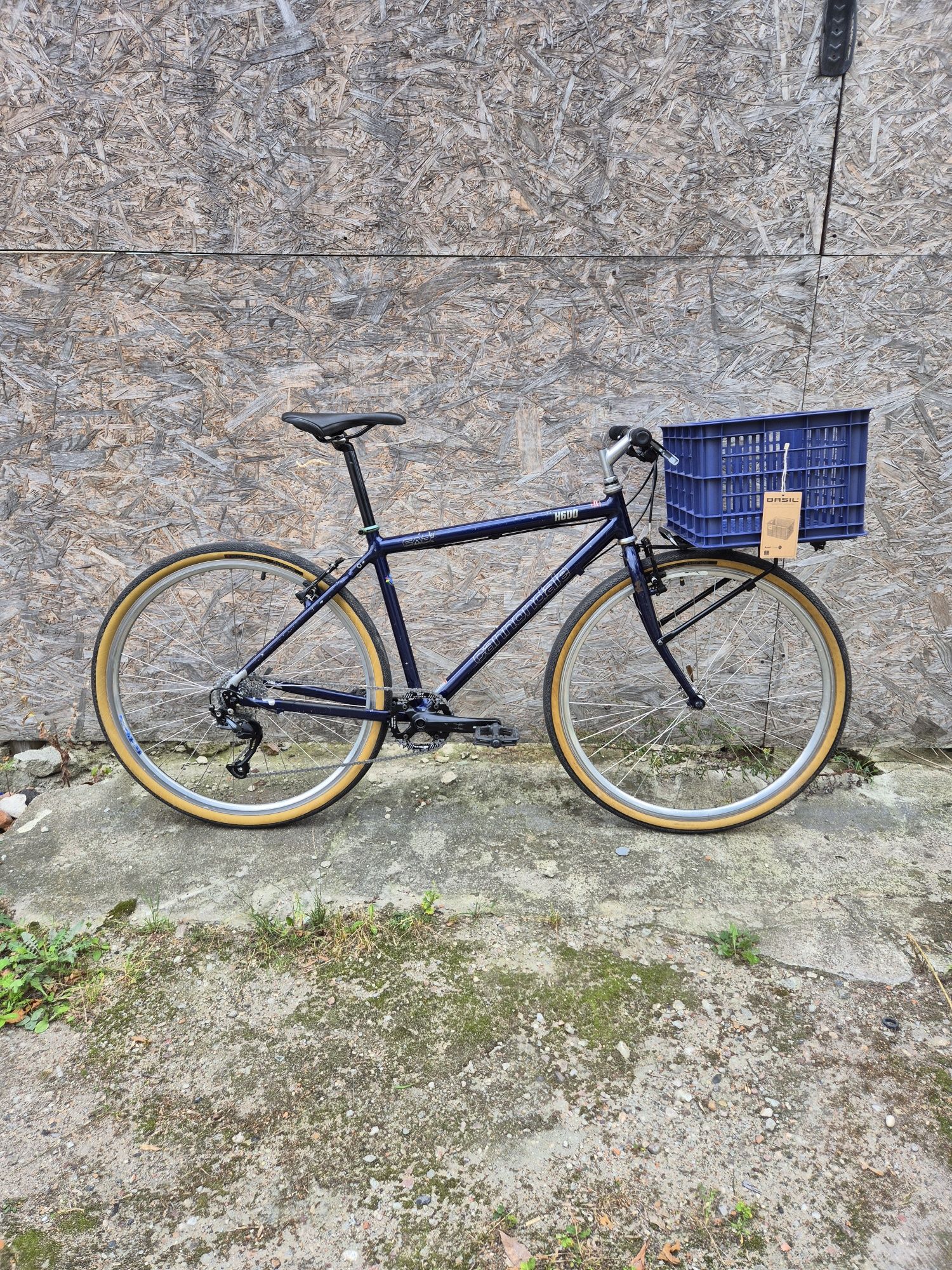 Cannondale h600 bike hotsell