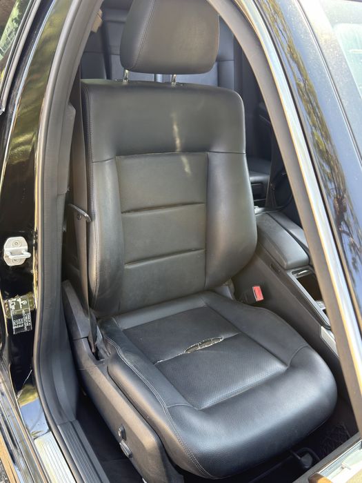 Mercedes-Benz E 200 — fotografia 11