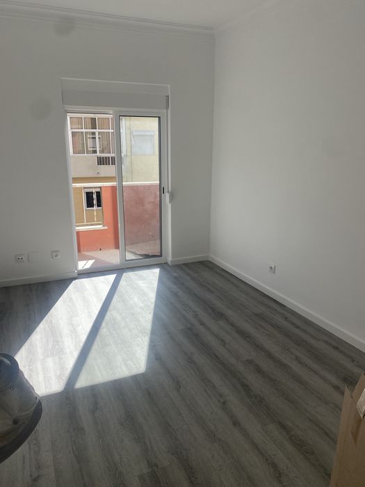 T2 Remodelado Recentemente para Arrendamento em Moscavide – 1.050€/mês