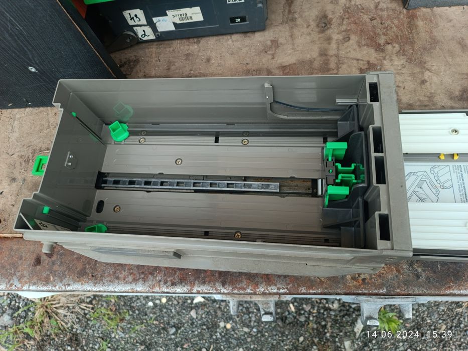 Якісний ящик кейс з міцного пластику контейнер бокс під інструменти