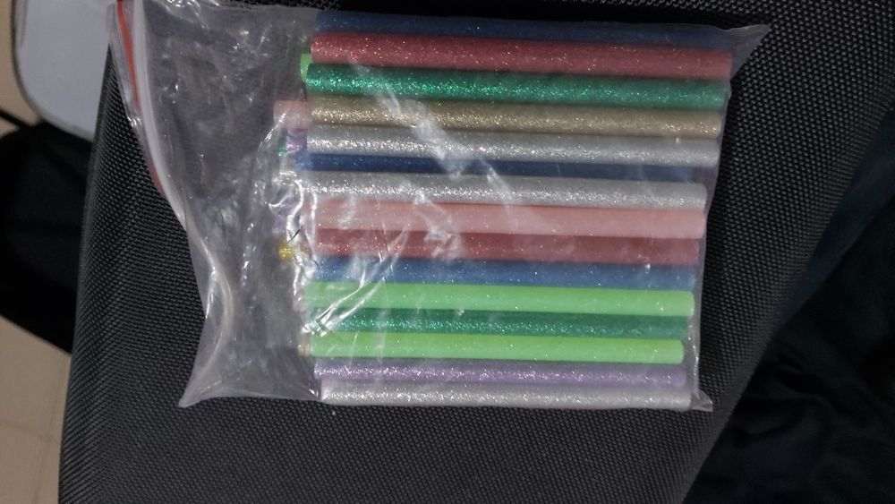 Pestola de cola quente