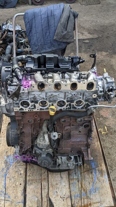 Розборка Peugeot 4007 Запчастини Шрот вживані деталі кузова,мотор кпп двері крила фари