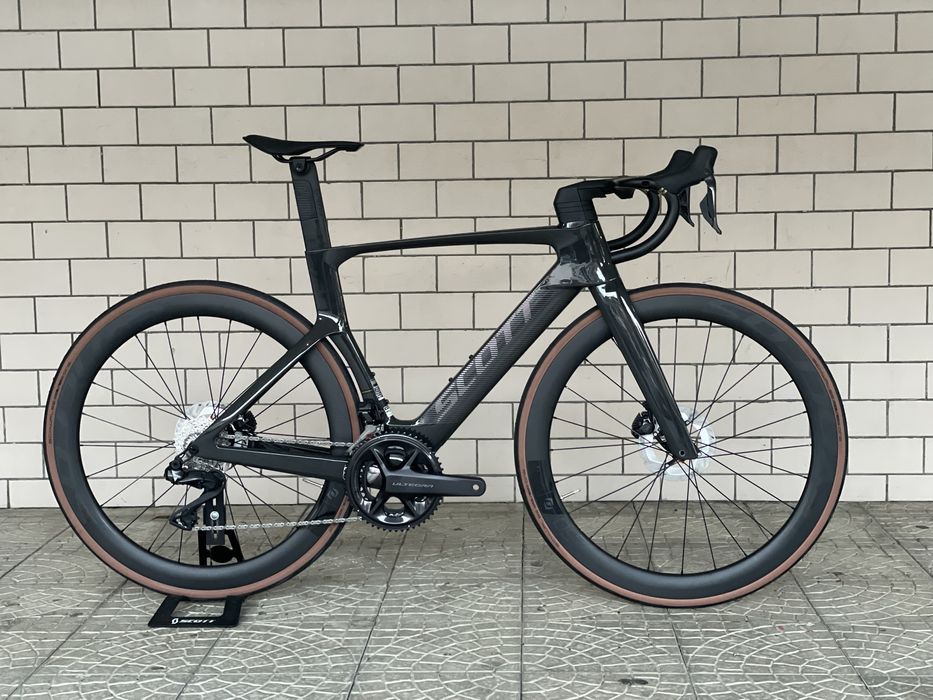 Bicicleta estrada Scott Foil RC 10