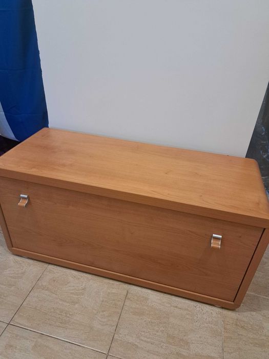 Szafka na buty zamykana