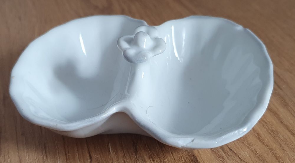 Solniczka Pieprzniczka  KAROLINA LATA 70 PORCELANA