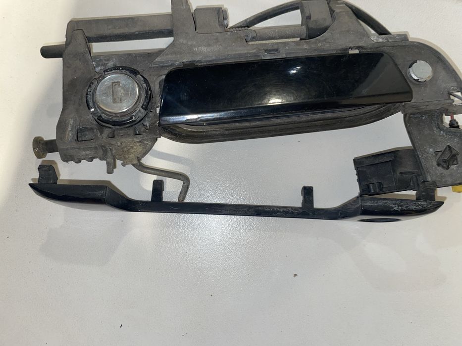 Ручка передней правой двери BMW E36