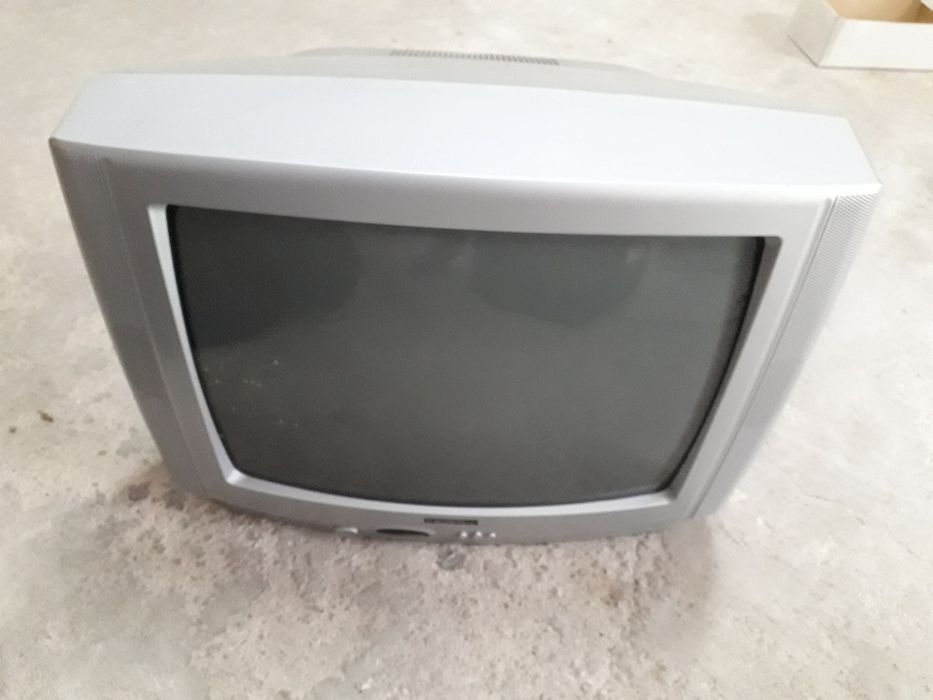 Lote televisores antigos