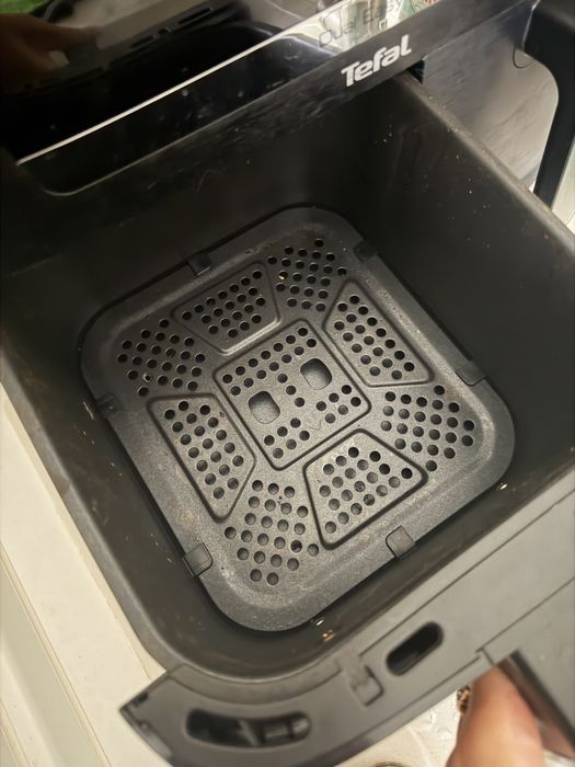 Продам аерогриль Tefal на 2а отсека