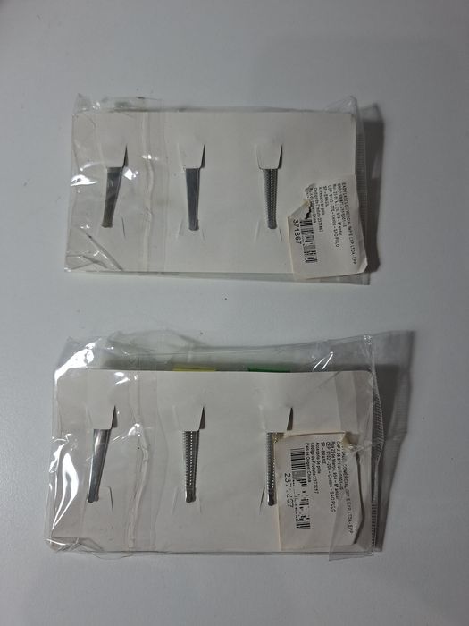 2 cartelas com presilhas para cabelo tema Brasil