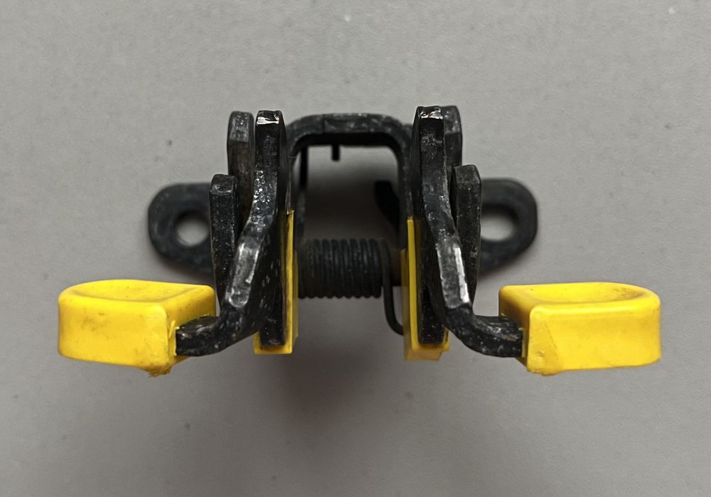 VAG VW Caddy 2020- обмежувач ходу дверей зад  ZK1299 2K7827455A