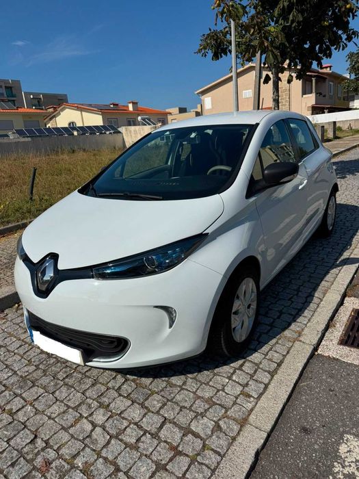 Renault Zoe 41KW (Bateria Própria, 350KM Autonomia)