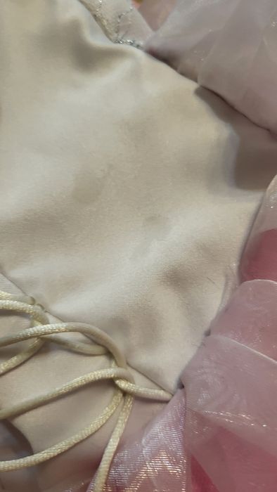 Плаття святкове випуск  від 110 до  134 зріст неймовірний піон, стан на 5-!