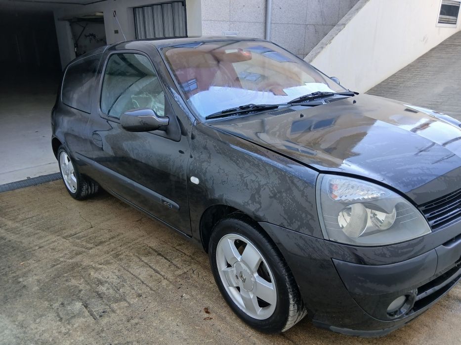 Renault  clio 2  1.5 dci
