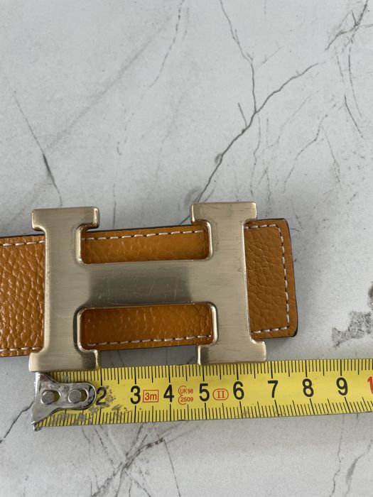 Skórzany pasek dwustronny klamra H  modny