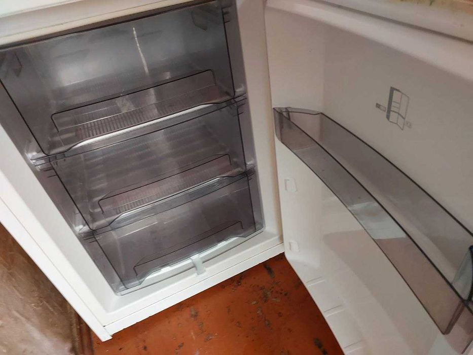 Холодильник GORENJE RK 68 об'єм 391 литр висота 200см