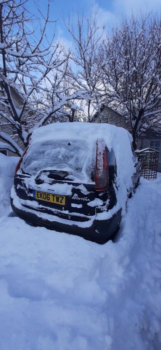 Ніссан X-Trail 4+4 2.5 бензин автомат