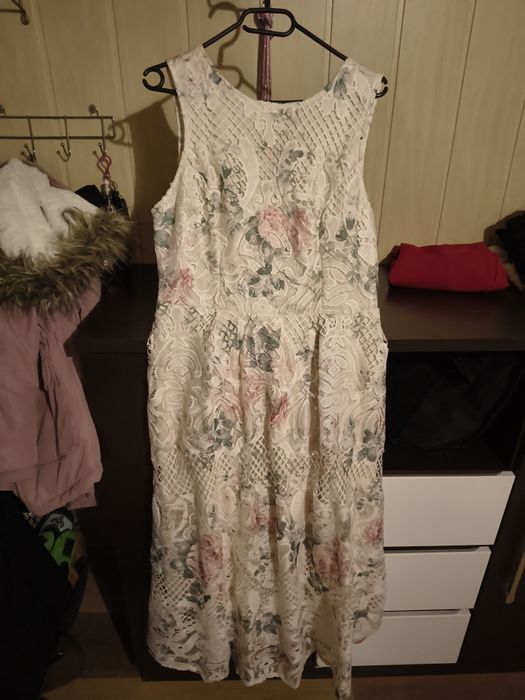 Sukienka elegancka letnia