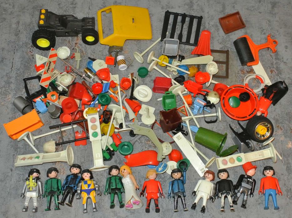 多彩なフィギュアと小物セット　geobra playmobile Vintage 80's 90's & 00's Playmobil (Geobra) Figures & Horses