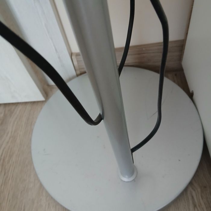 Lampa stojąca, podłogowa