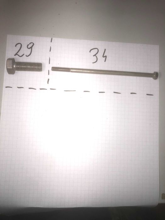 Śruby z łbem sześciokątnym ze stali nierdzewnej