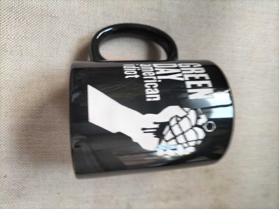 Nowy kubek z logo " Green  Day "