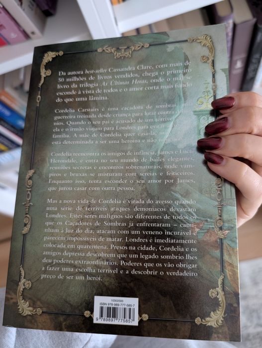 Corrente de ouro - Cassandra Clare