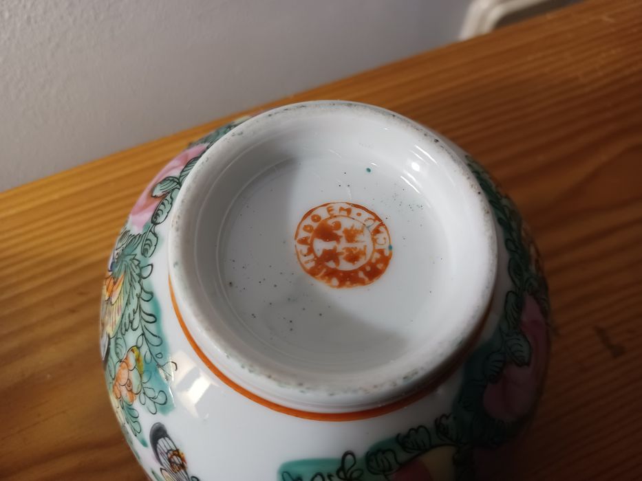 Taças variadas orientais