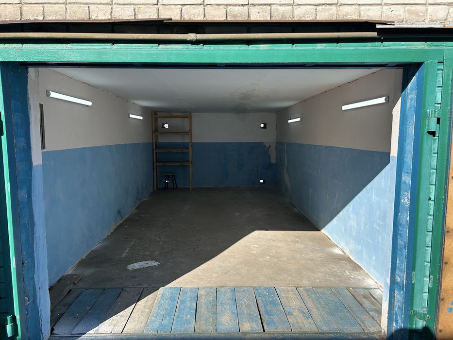 Під оренду Гараж кооператив Метро, район червоний камінь