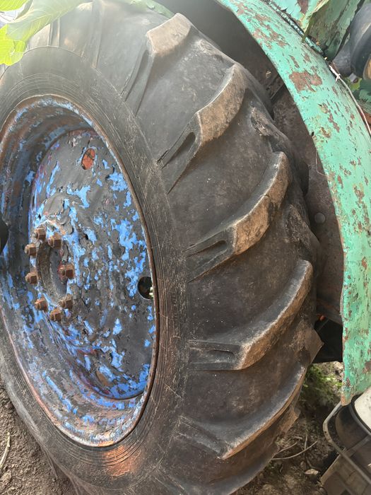 Трактор т40 без двигуна