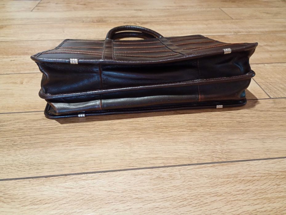 Torba skórzana z paskiem