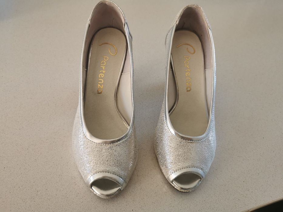 Par de sapatos de senhora