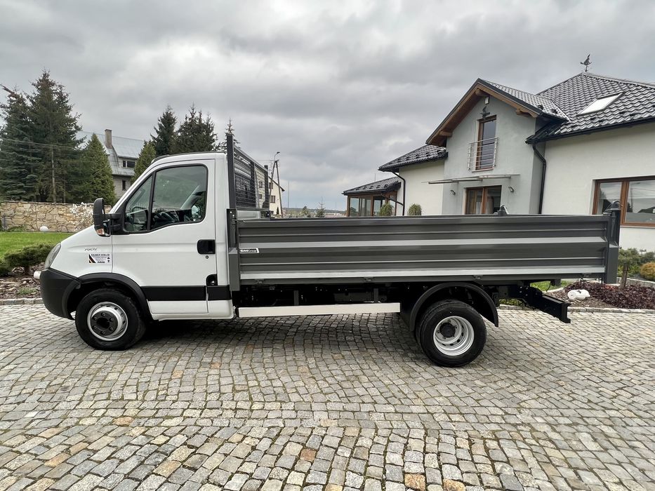 Zabudowa wywrotka na Iveco Daily Renault mascott master sprinter