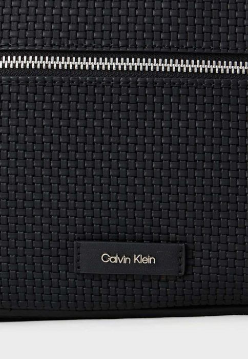 100% ОРИГІНАЛ Calvin Klein embossed crossbody ZIP NEW сумка чорна кросбоді чоловіча через плече