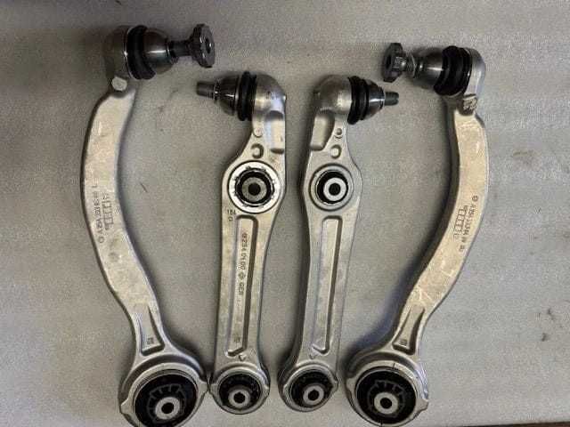 Ричаг правий лівий Mercedes-Benz GLC X253