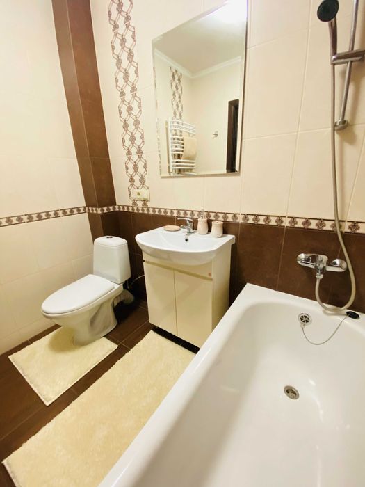 Центр. Простора 1 кімнатна квартира подобо. Власник. Звітні документи