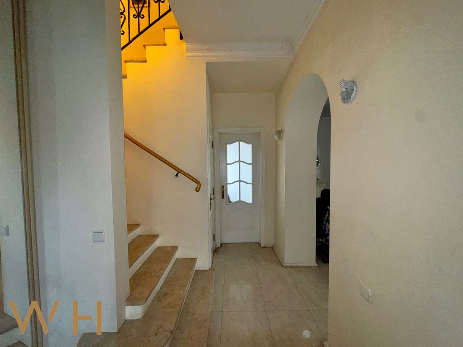 Продаж будинку с. Пухівка 144m² 4 кім. ділянка 1га, Броварський район Без %