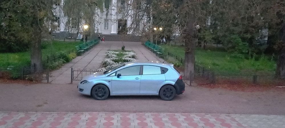Сеат Леон 1,6 мрі