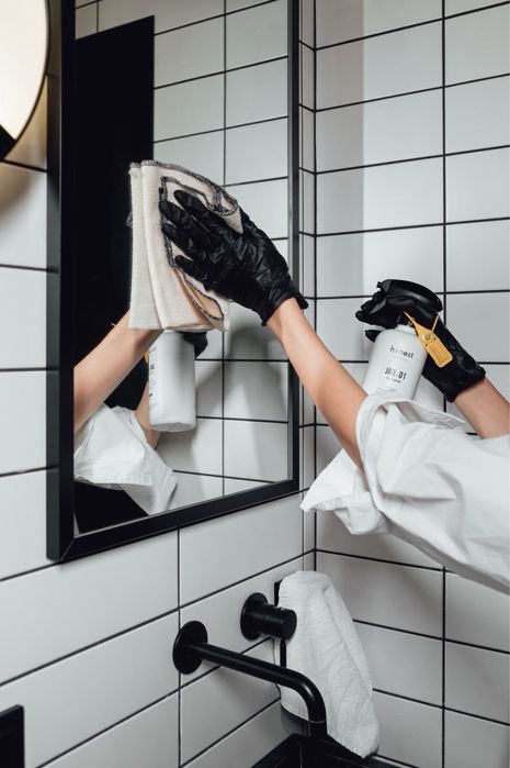 Прибирання квартир та будинків погодинно, догляд за домашніми тваринам